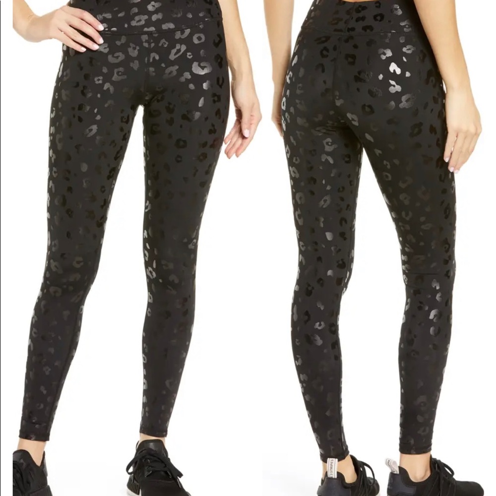 Kyodan Black Cheetah Print Leggings Size Small NWT